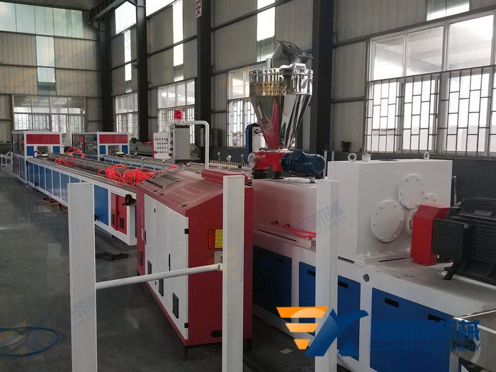 Plastic profile extrusion plant